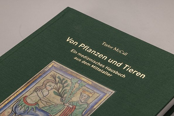 Von Pflanzen und Tieren ★ Universal Art Group