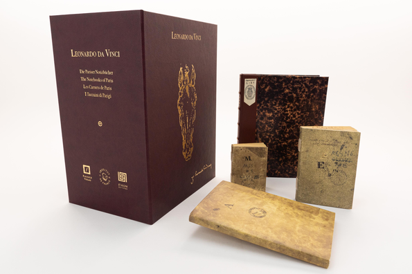 Die 12 Notizbücher des Leonardo da Vinci ★ Universal Art Group
