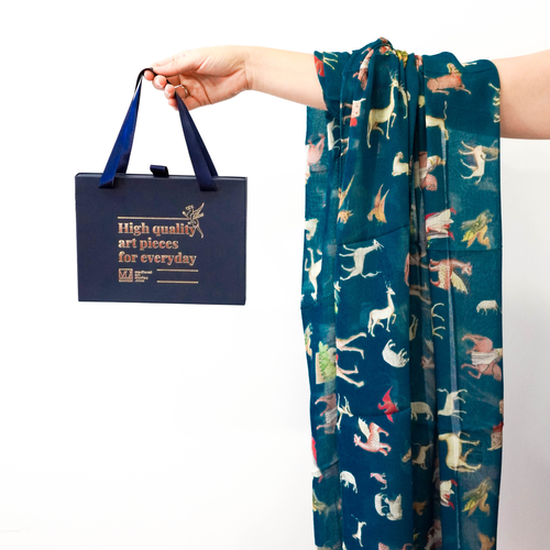 Schal: Mittelalterliche fantastische Tiere ★ Universal Art Group