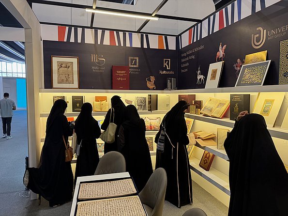Buchmesse in Riyad RIBF 2024 ★ Universal Art Group