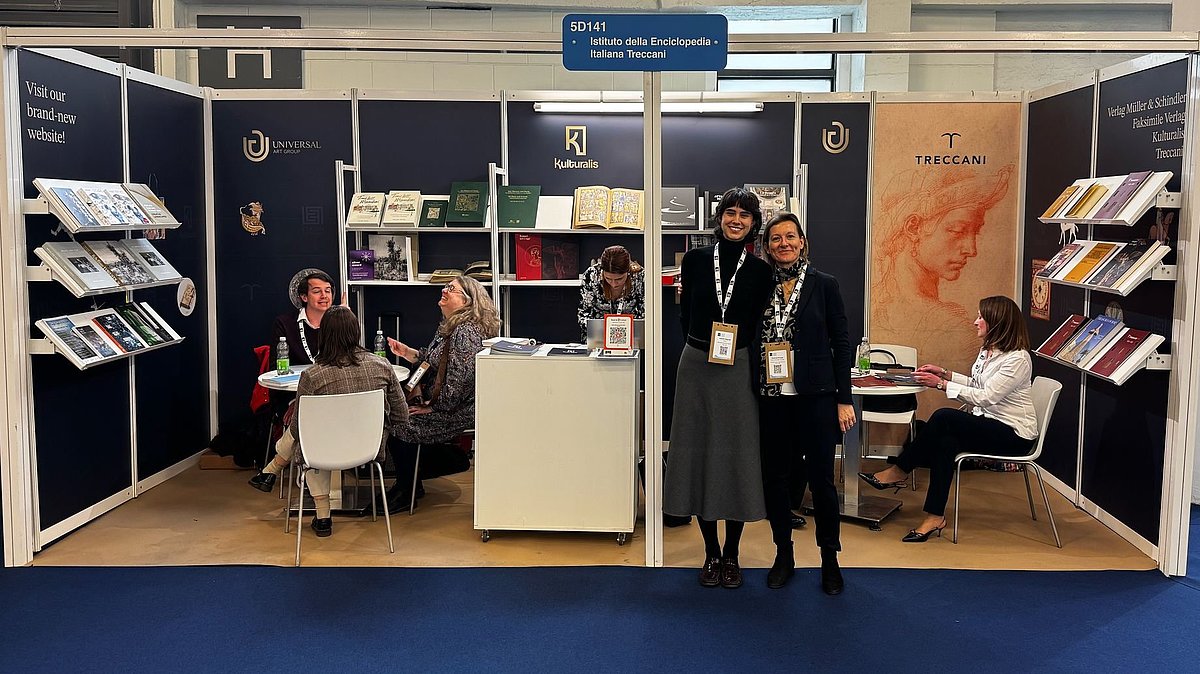 LBF 2025: The London Book Fair 2025 at our booth ★ Universal Art Group