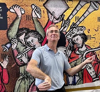 FBM 2023, Frankfurter Buchmesse 2023. Mittelalterliche Photowall "Musik im Mittelalter" ★ Universal Art Group